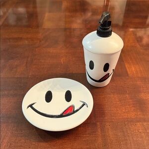 Joe Boxer Lickey Bathroom Accessories Soap Dish and Soap Lotion Dispenser